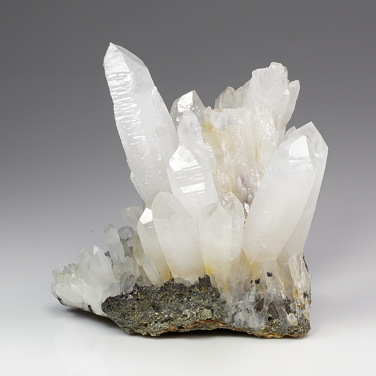 Quartz - Minerals For Sale - #80311718
