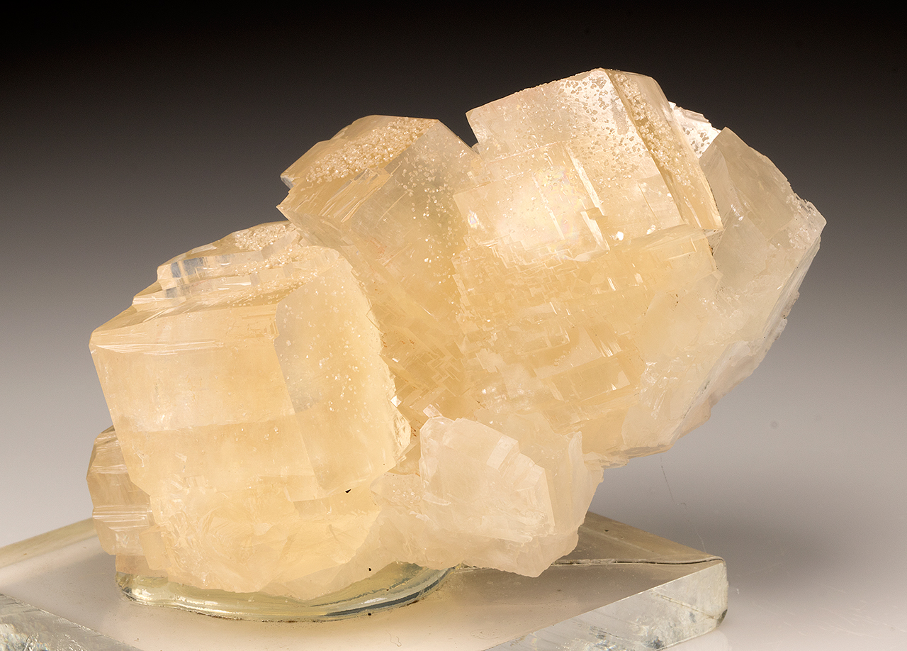 Calcite - Minerals For Sale - #9221037