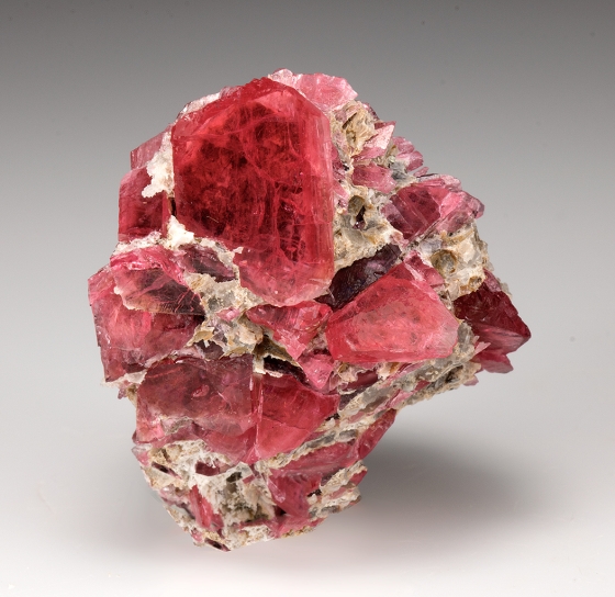 Rhodonite - Minerals For Sale - #2451040